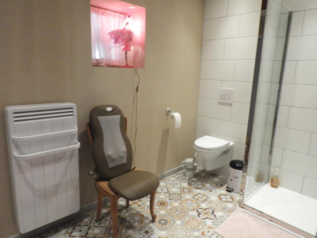 莫伯日L'Ecrin Du Val De Sambre住宿加早餐旅馆 外观 照片